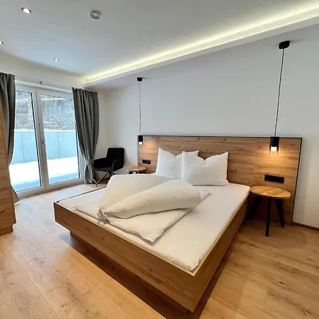Apartamento In Near Lift, Cleaning Included