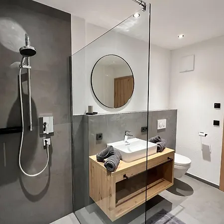 In Near Lift, Cleaning Included Apartamento Sölden